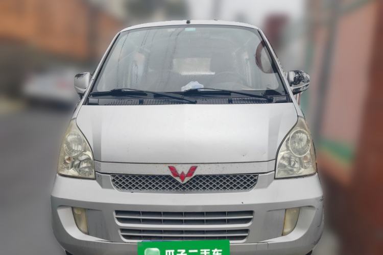 Used Wuling Rongguang 2014 1.2L S Standard Model Front