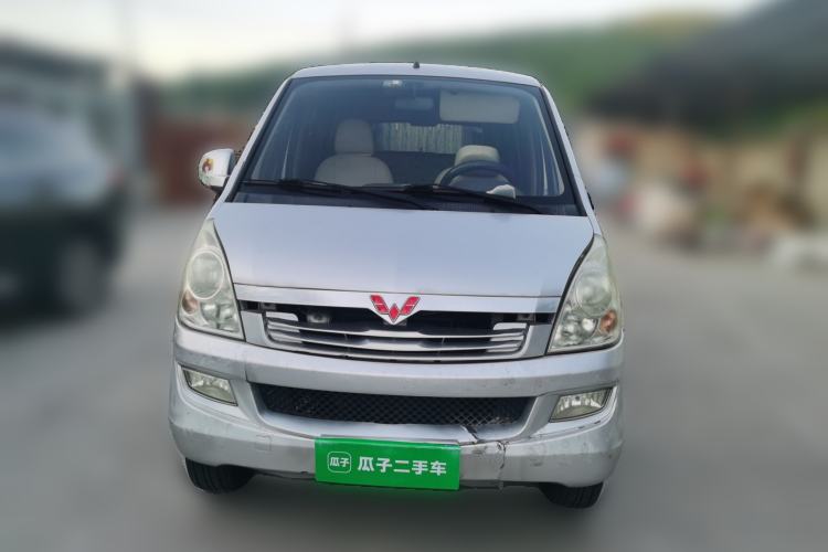 Used Wuling Rongguang 2014 1.2L S Base Model Front