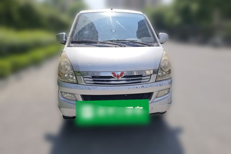 Used Wuling Rongguang 2014 1.2L S Standard Model Front