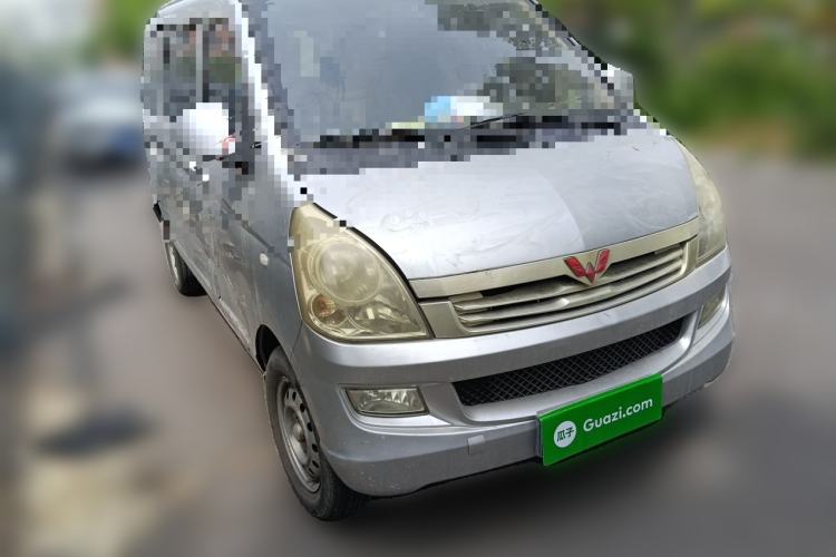 Used Wuling Rongguang 2014 1.2L S Base Model Front Right 45 Deg
