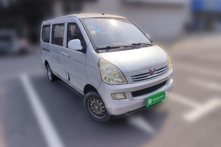 Used Wuling Rongguang 2014 1.2L S Base Model Front Right 45 Deg