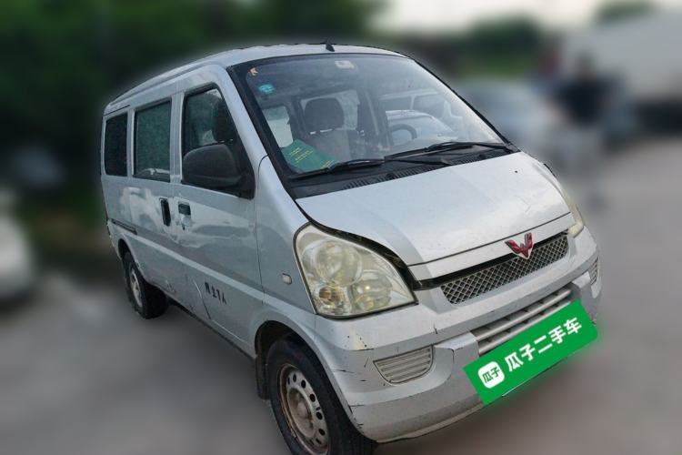 Used Wuling Rongguang 2014 1.2L S Base Model Front Right 45 Deg