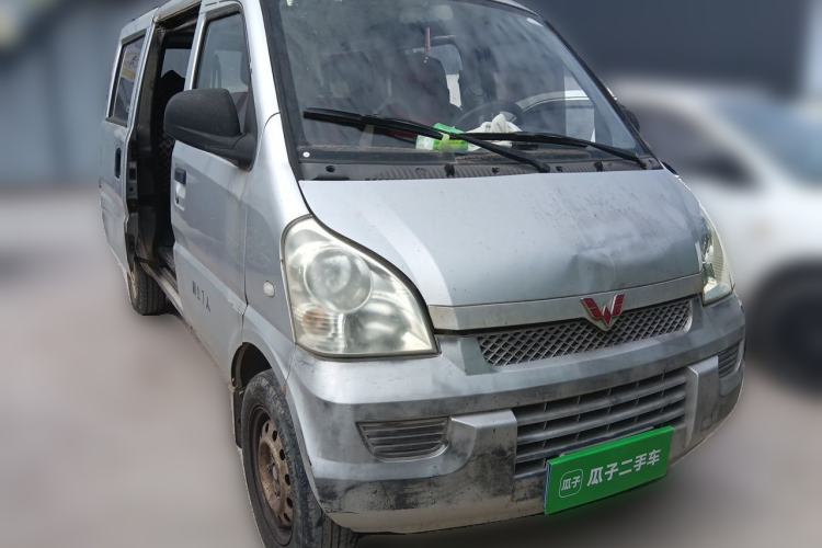 Used Wuling Rongguang 2014 1.2L S Base Model Front Right 45 Deg