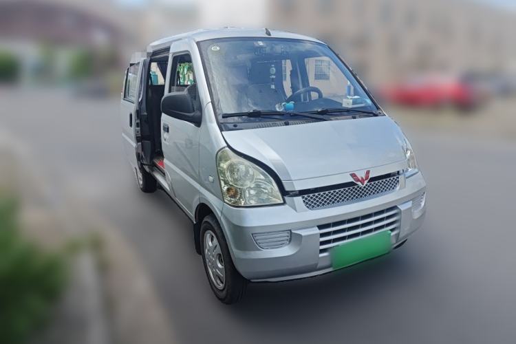 Used Wuling Rongguang 2014 1.2L S Base Model Front Right 45 Deg