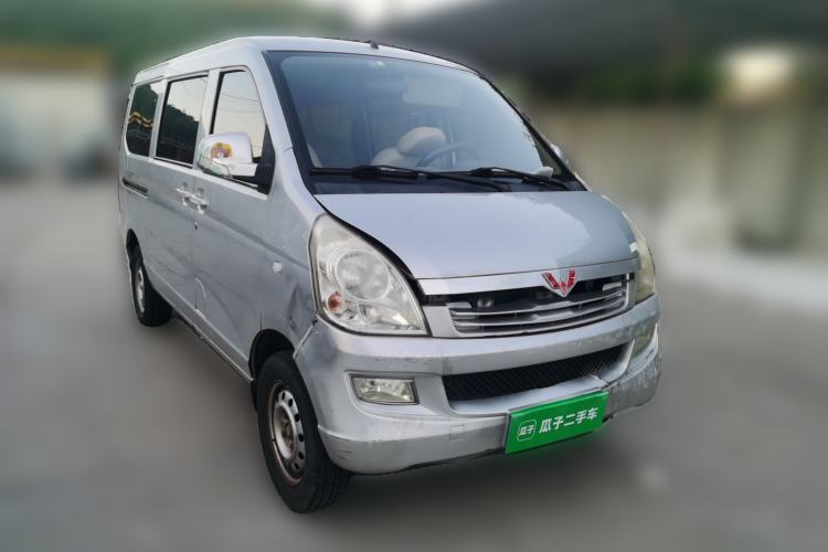 Used Wuling Rongguang 2014 1.2L S Base Model Front Right 45 Deg