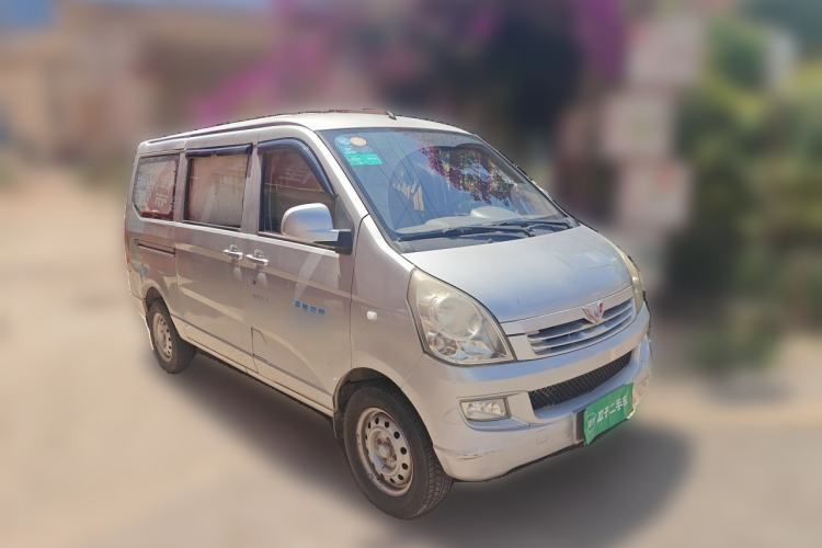 Used Wuling Rongguang 2014 1.2L S Base Model Front Right 45 Deg