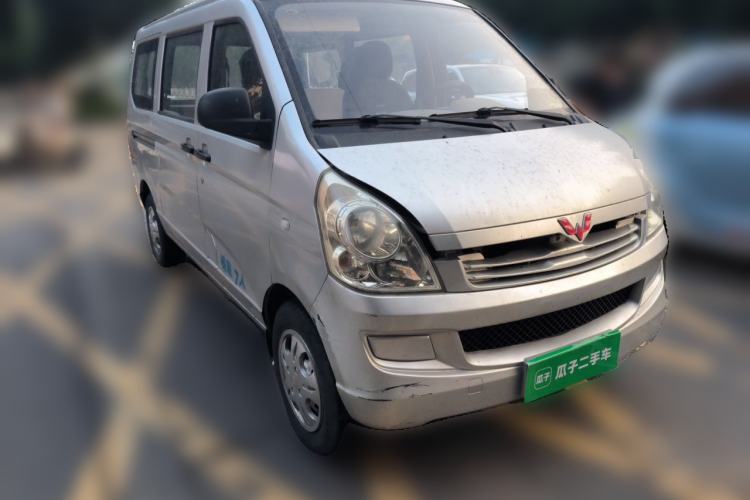Used Wuling Rongguang 2014 1.2L S Base Model Front Right 45 Deg