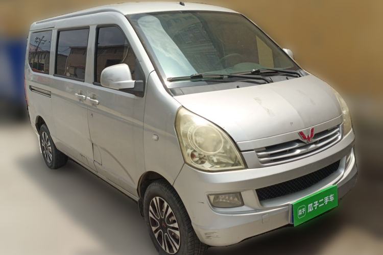 Used Wuling Rongguang 2014 1.2L S Base Model Front Right 45 Deg