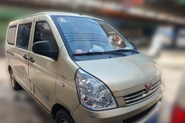Used Wuling Rongguang 2014 1.5L S Base Version Front