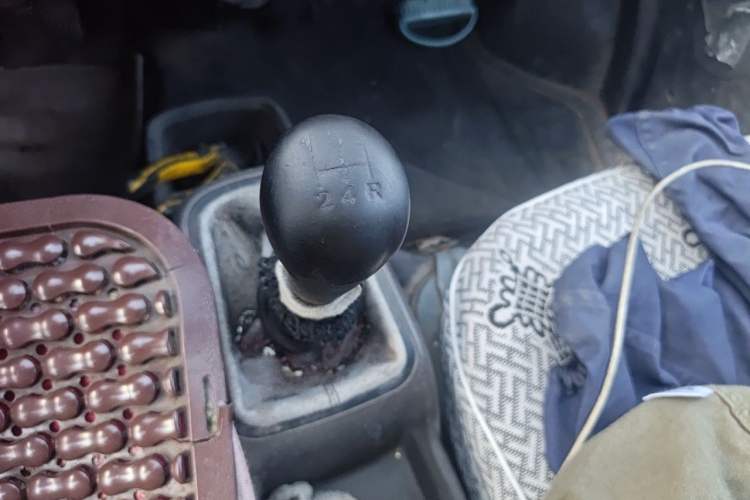 Used Wuling Rongguang 2014 1.2L S Base Model Gear Lever