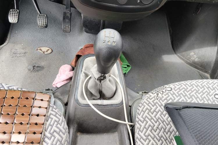 Used Wuling Rongguang 2014 1.2L S Standard Model Gear Lever