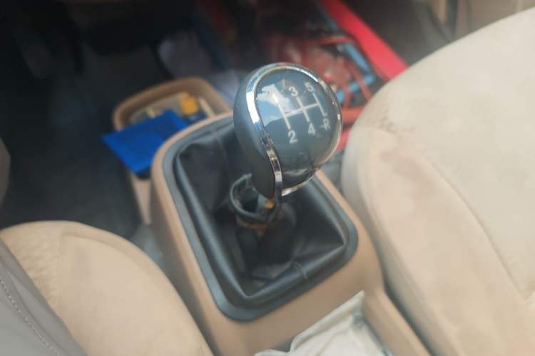 Used Wuling Rongguang 2014 1.2L S Standard Model Gear Lever