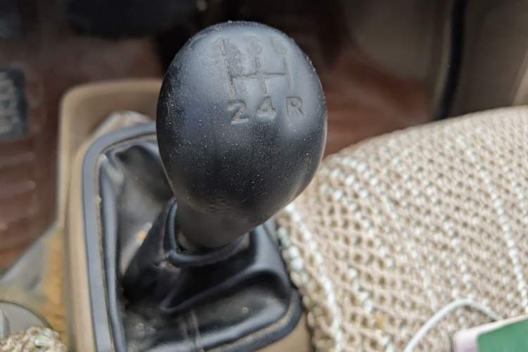 Used Wuling Rongguang 2014 1.5L S Standard Version Gear Lever