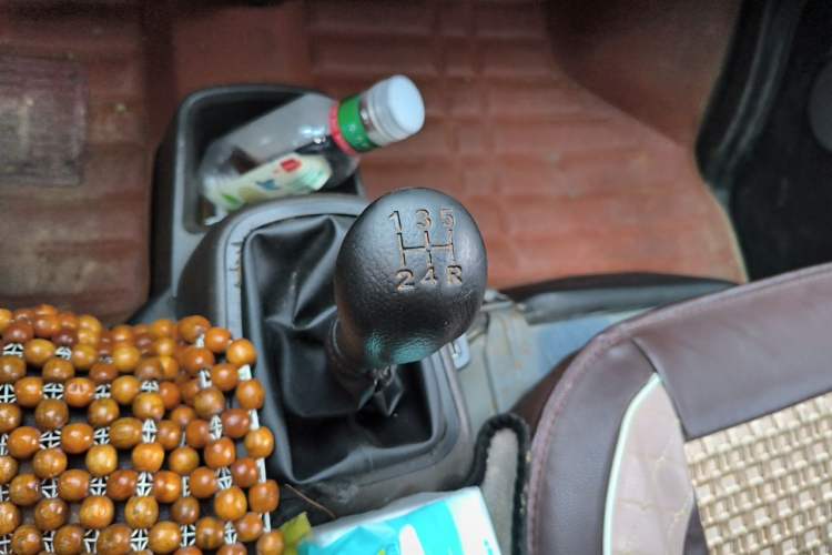 Used Wuling Rongguang 2014 1.2L S Base Model Gear Lever