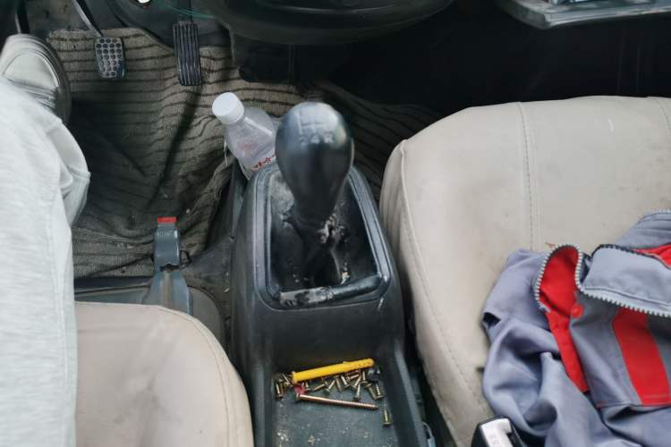Used Wuling Rongguang 2014 1.2L S Base Model Gear Lever