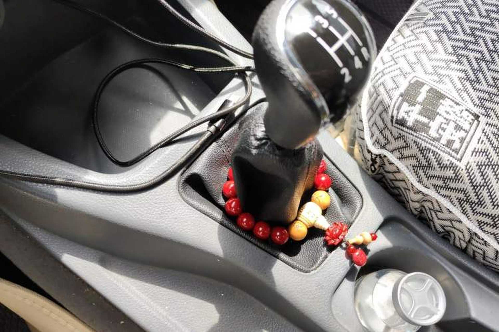 Used Wuling Rongguang 2014 1.5L S Base Version Gear Lever