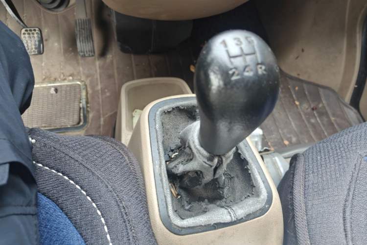 Used Wuling Rongguang 2014 1.5L S Standard Version Gear Lever