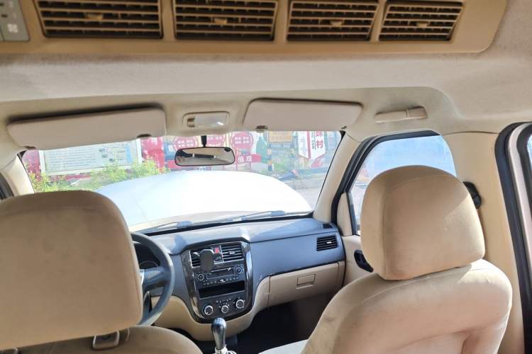 Used Wuling Rongguang 2014 1.5L S Standard Version Headliner