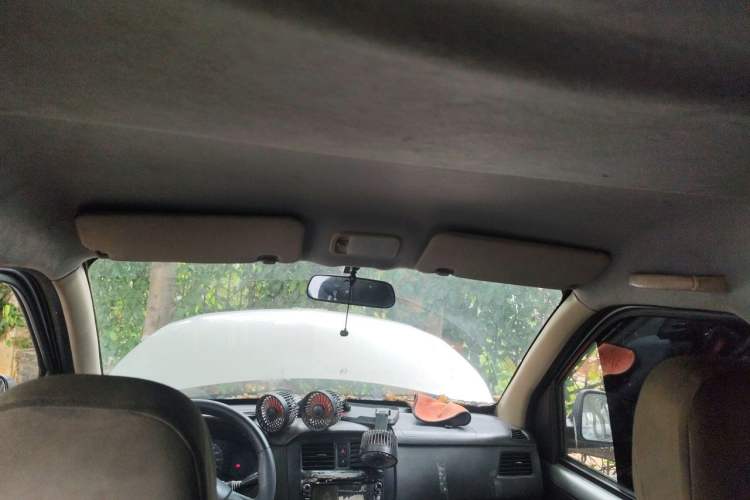 Used Wuling Rongguang 2014 1.5L S Base Version Headliner