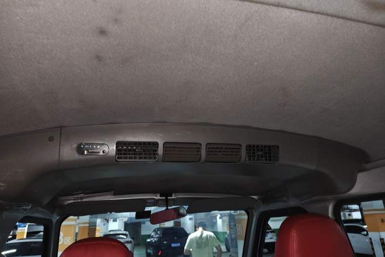 Used Wuling Rongguang 2014 1.5L S Base Version Headliner