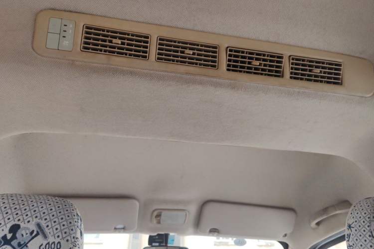 Used Wuling Rongguang 2014 1.5L S Standard Version Headliner