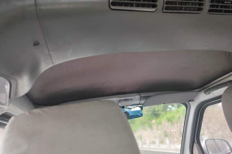 Used Wuling Rongguang 2014 1.2L S Standard Model Headliner