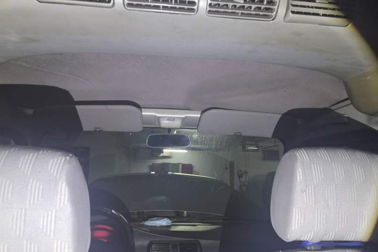 Used Wuling Rongguang 2014 1.5L S Base Version Headliner