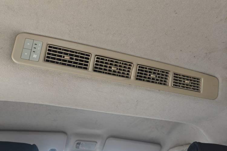 Used Wuling Rongguang 2014 1.5L S Standard Version Headliner