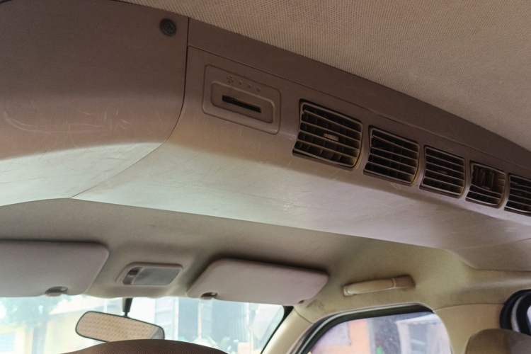 Used Wuling Rongguang 2014 1.2L S Base Model Headliner