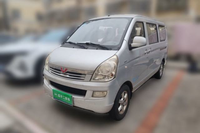Used Wuling Rongguang 2014 1.5L S Standard Version