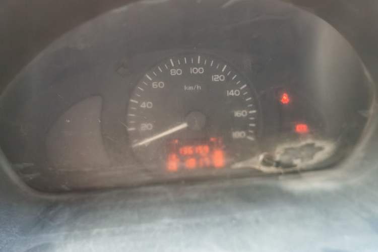 Used Wuling Rongguang 2014 1.2L S Standard Model Instrument Cluster
