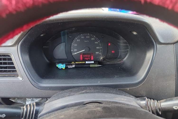 Used Wuling Rongguang 2014 1.2L S Base Model Instrument Cluster
