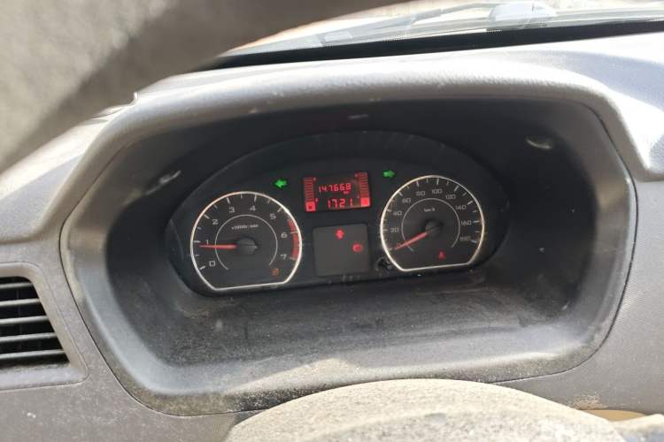 Used Wuling Rongguang 2014 1.5L S Standard Version Instrument Cluster