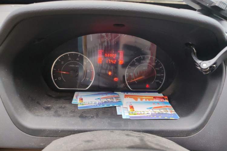Used Wuling Rongguang 2014 1.5L S Standard Version Instrument Cluster
