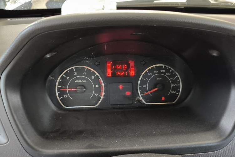 Used Wuling Rongguang 2014 1.5L S Standard Version Instrument Cluster