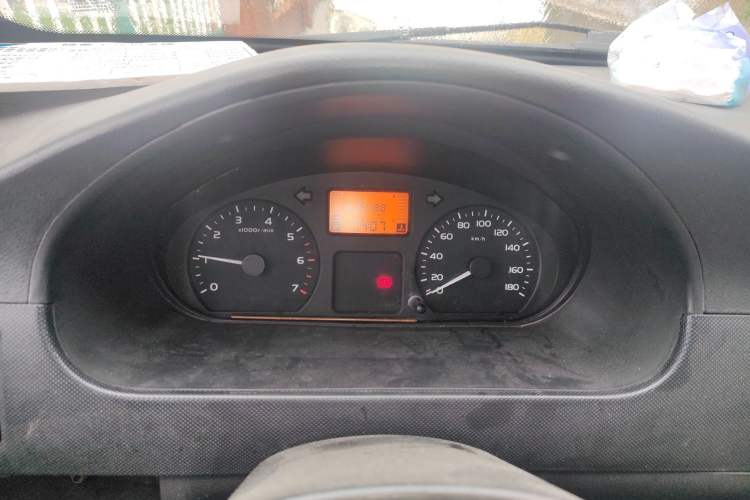 Used Wuling Rongguang 2014 1.2L S Standard Model Instrument Cluster