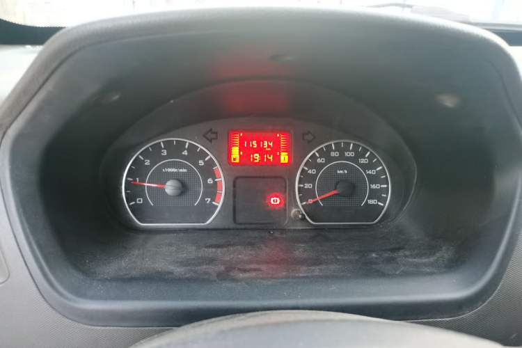 Used Wuling Rongguang 2014 1.2L S Base Model Instrument Cluster