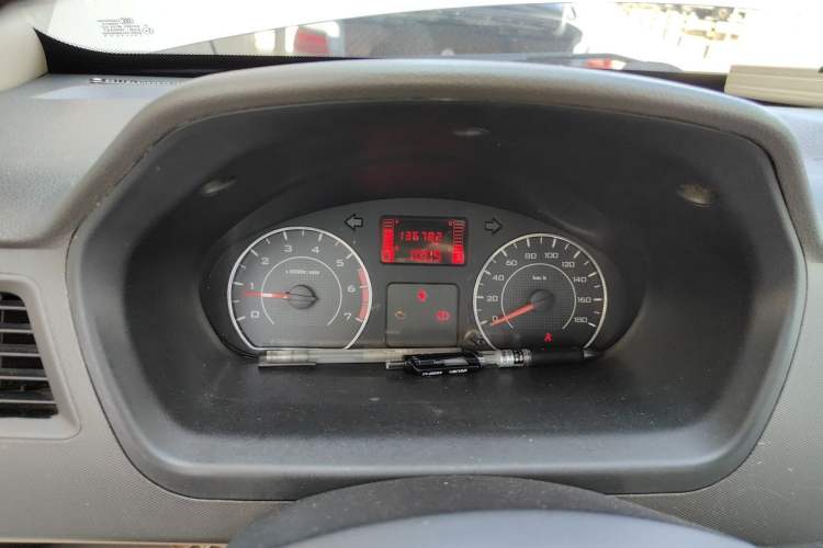 Used Wuling Rongguang 2014 1.2L S Standard Model Instrument Cluster