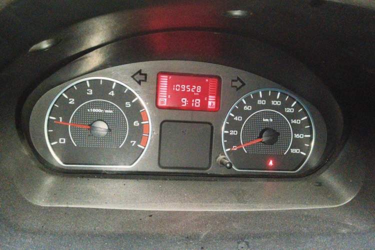 Used Wuling Rongguang 2014 1.2L S Base Model Instrument Cluster