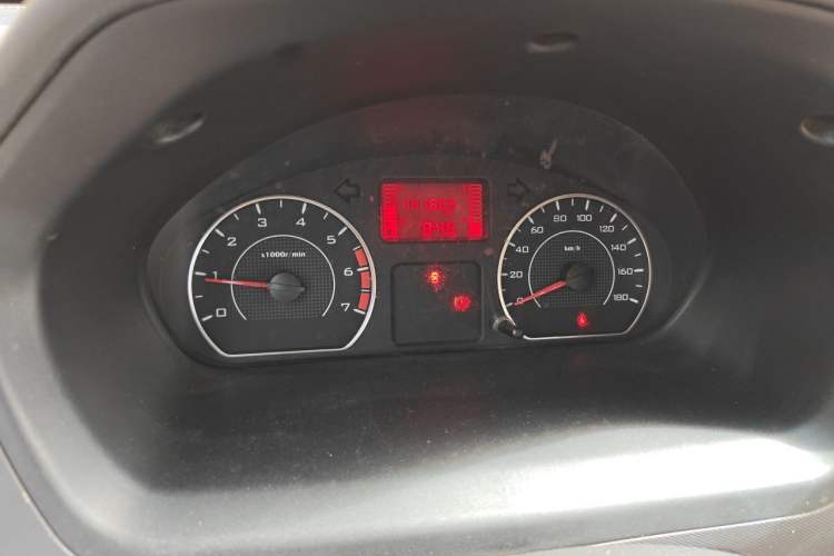 Used Wuling Rongguang 2014 1.5L S Standard Version Instrument Cluster