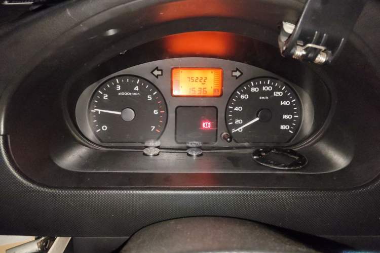 Used Wuling Rongguang 2014 1.2L S Base Model Instrument Cluster