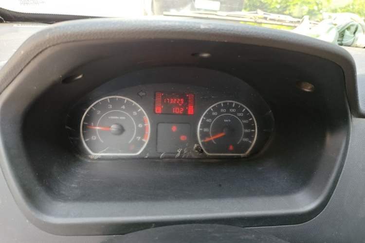 Used Wuling Rongguang 2014 1.2L S Standard Model Instrument Cluster