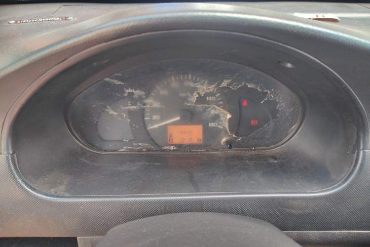 Used Wuling Rongguang 2014 1.2L S Base Model Instrument Cluster