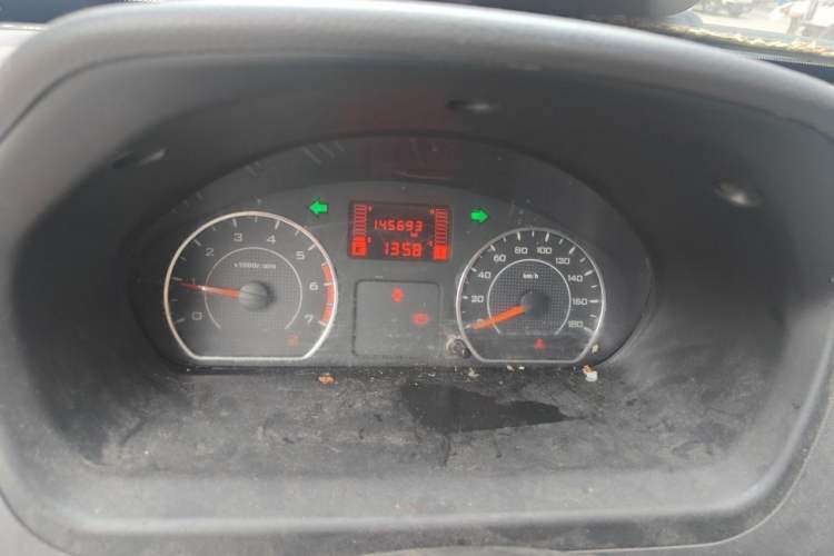 Used Wuling Rongguang 2014 1.5L S Standard Version Instrument Cluster