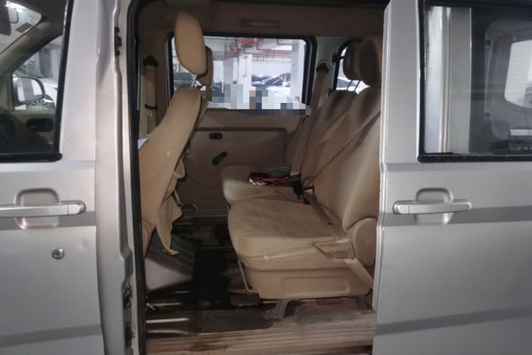 Used Wuling Rongguang 2014 1.2L S Standard Model Interior 4