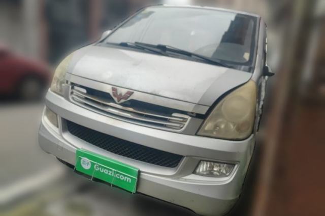 Used Wuling Rongguang 2014 1.5L S Standard Version