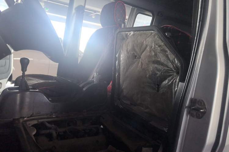 Used Wuling Rongguang  Left Front Seat