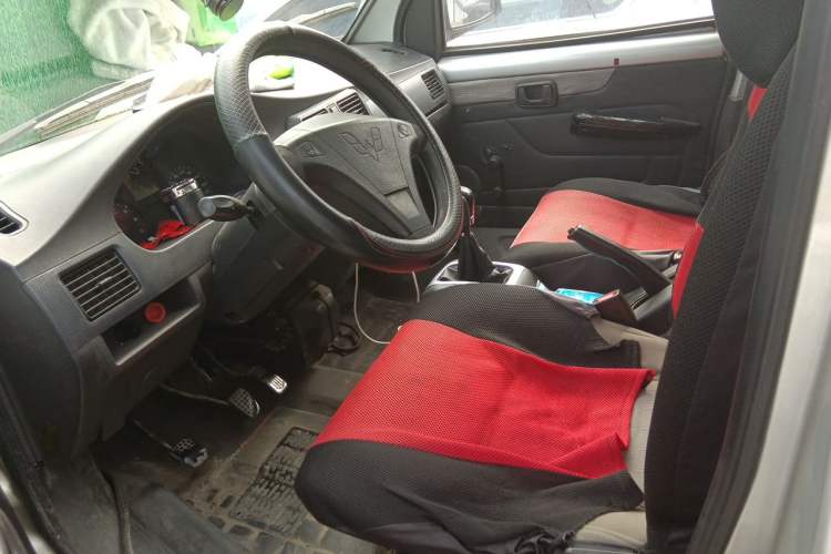 Used Wuling Rongguang 2014 1.2L S Base Model Left Front Seat