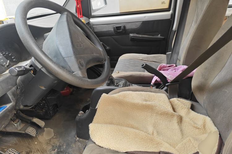 Used Wuling Rongguang 2014 1.2L S Base Model Left Front Seat