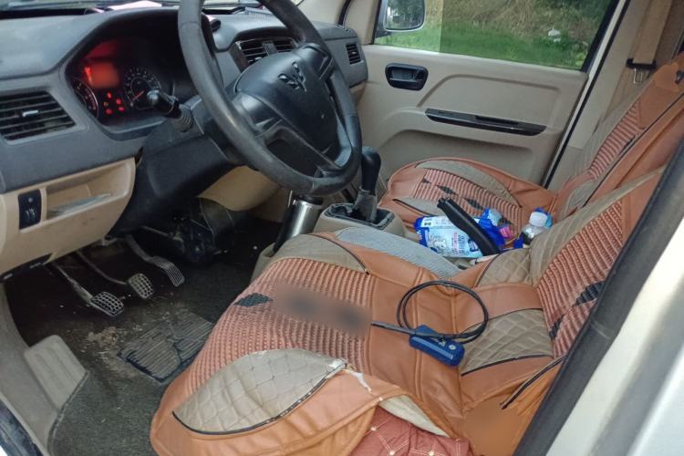 Used Wuling Rongguang 2014 1.2L S Standard Model Left Front Seat